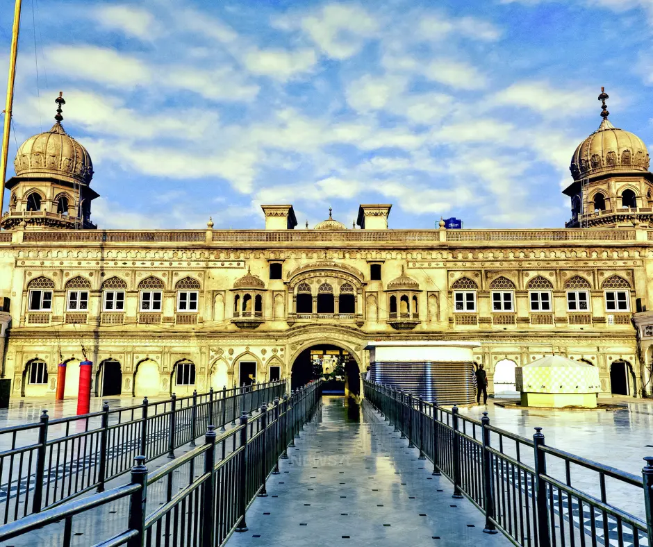 Guru Nanak Jayanti: Powerful Teachings for a Meaningful Life (photo 4)